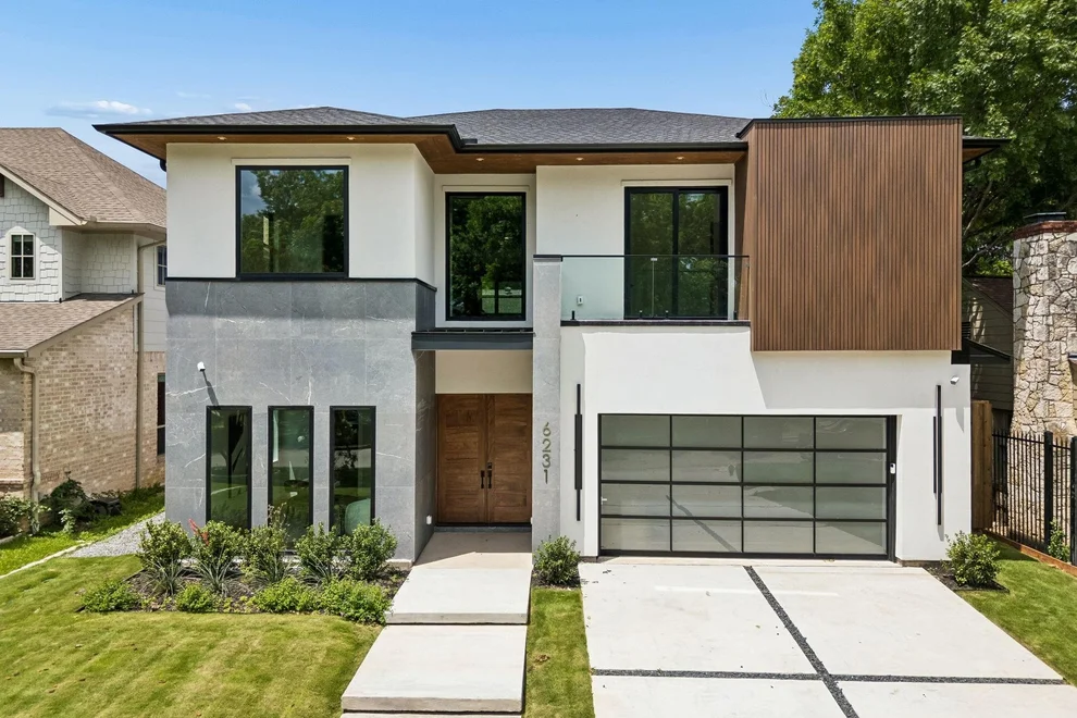 Unit for sale at 6231 Mccommas Boulevard, Dallas, TX 75214