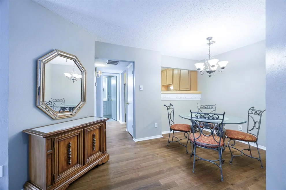 Unit for sale at 18333 Roehampton Drive, Dallas, TX 75252