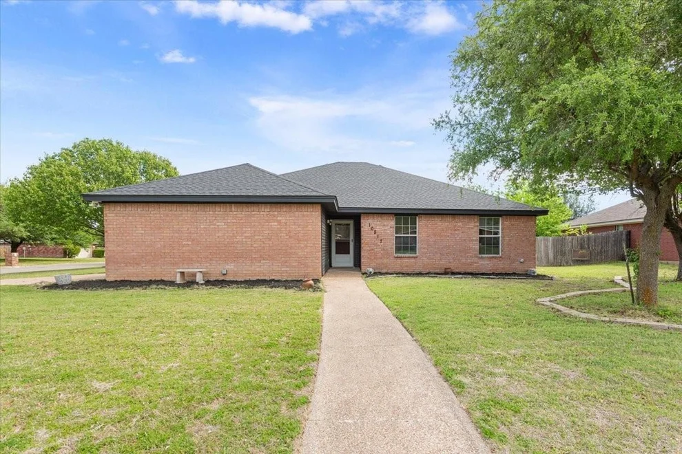 Unit for sale at 10817 Lilry Road, Waco, TX 76708