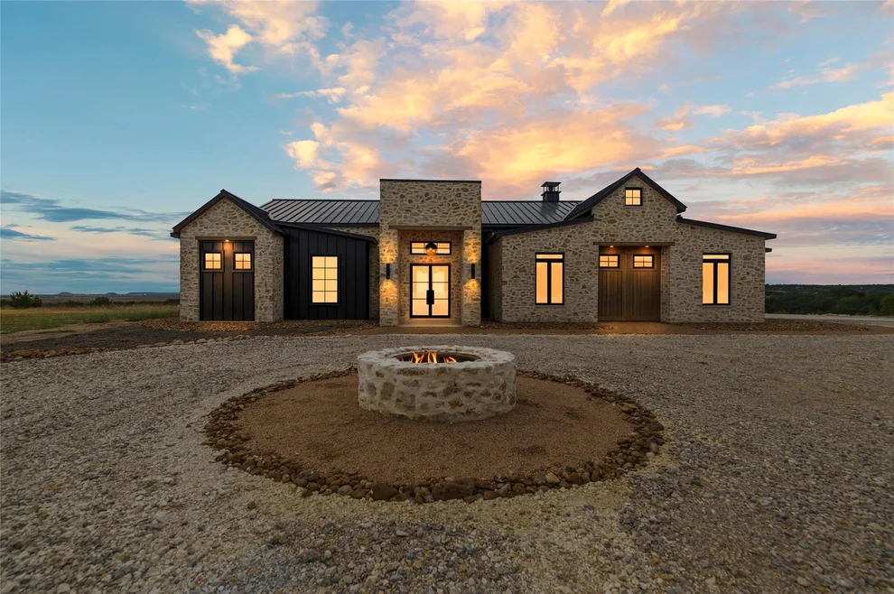 Unit for sale at 1631 Pr 23, Glen Rose, TX 76690