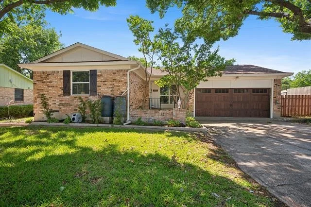 Unit for sale at 1903 Provincetown Lane, Richardson, TX 75080