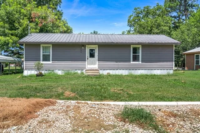 Unit for sale at 195 N Wood Street, Emory, TX 75440