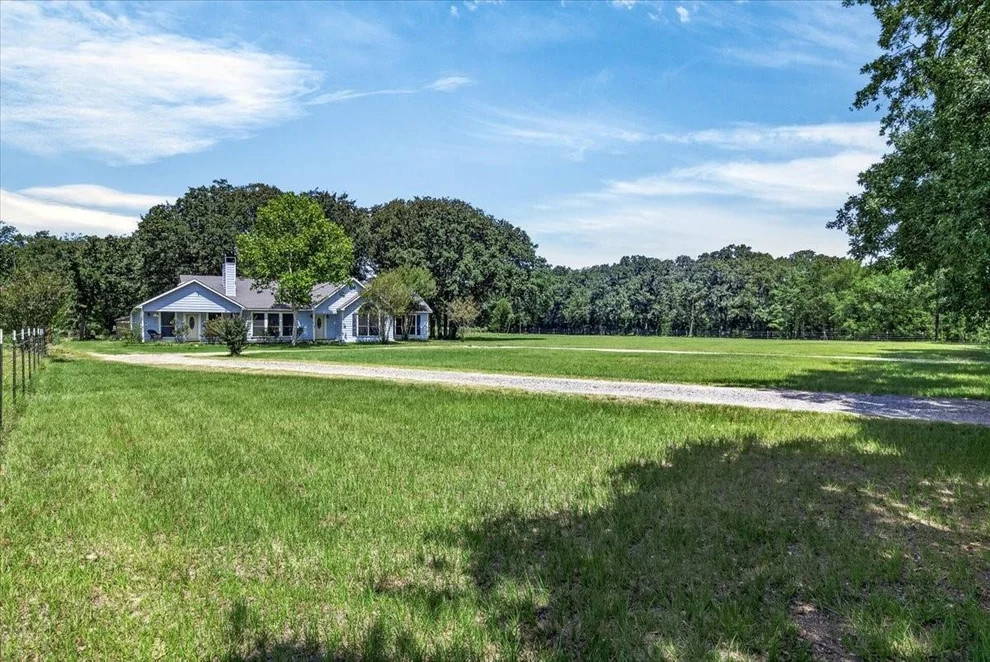 Unit for sale at 12281 County Road 2149, Kemp, TX 75143