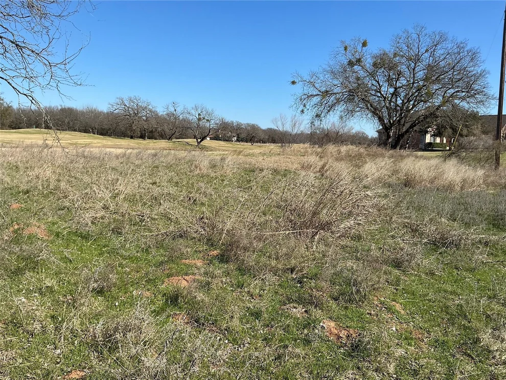 Unit for sale at 27215 Meadowmore Drive, Whitney, TX 76692