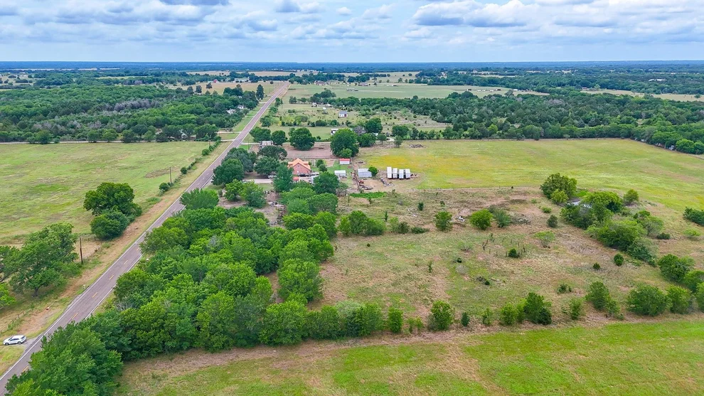 Unit for sale at 8365 Fm 642, Purdon, TX 76679
