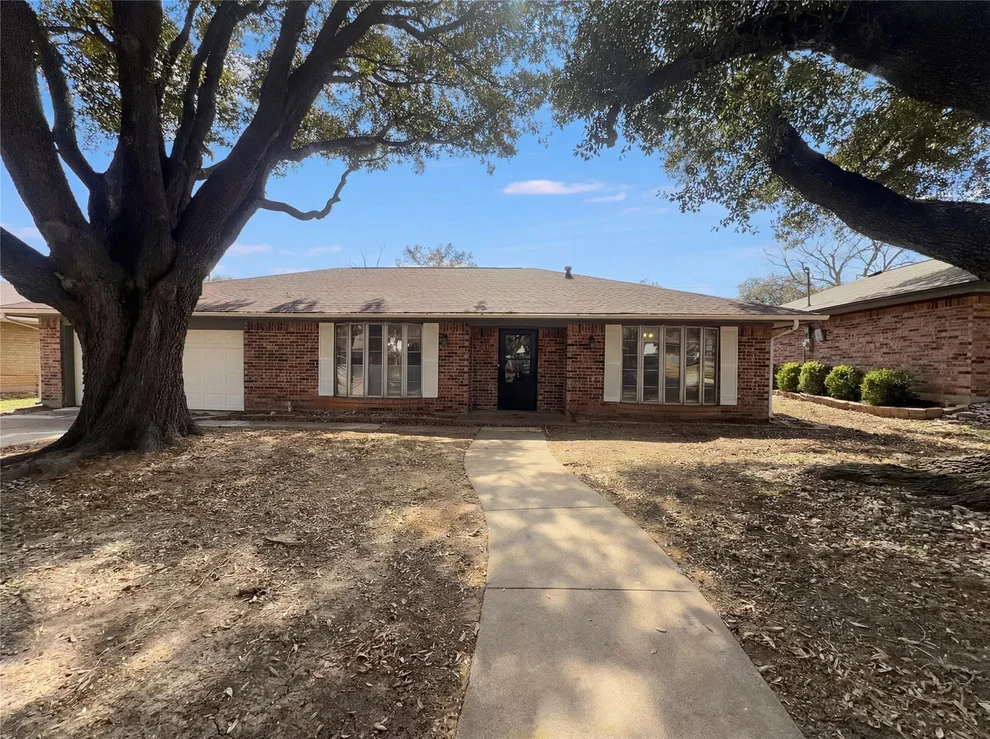 Unit for sale at 5310 Firewood Drive, Arlington, TX 76016