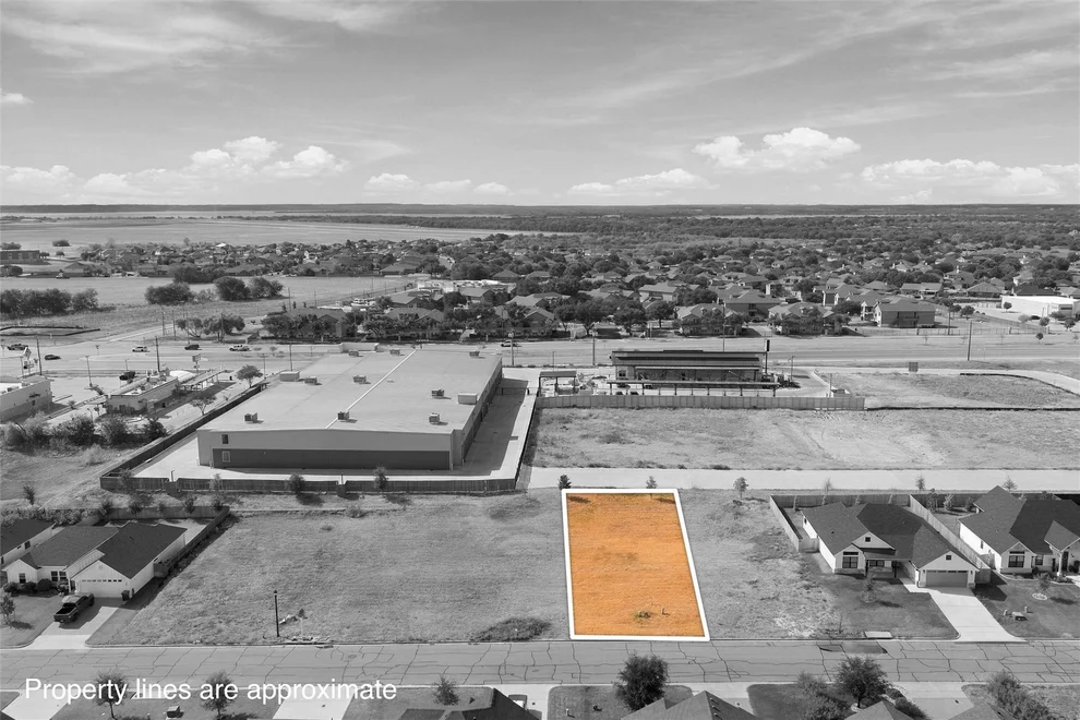 Unit for sale at 9924 Bridlewood Lane, Waco, TX 76708