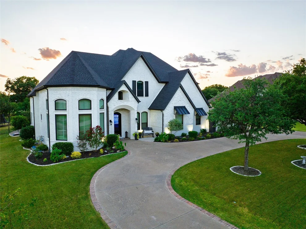 Unit for sale at 250 Whistling Duck Lane, Double Oak, TX 75077