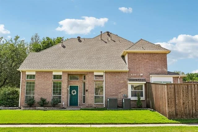 Unit for sale at 11286 Fountainbridge Drive, Frisco, TX 75035