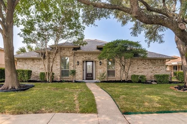 Unit for sale at 2505 Parkside Drive, Garland, TX 75040