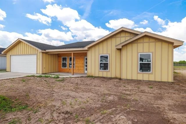 Unit for sale at 1001 Savage Way, Clyde, TX 79510