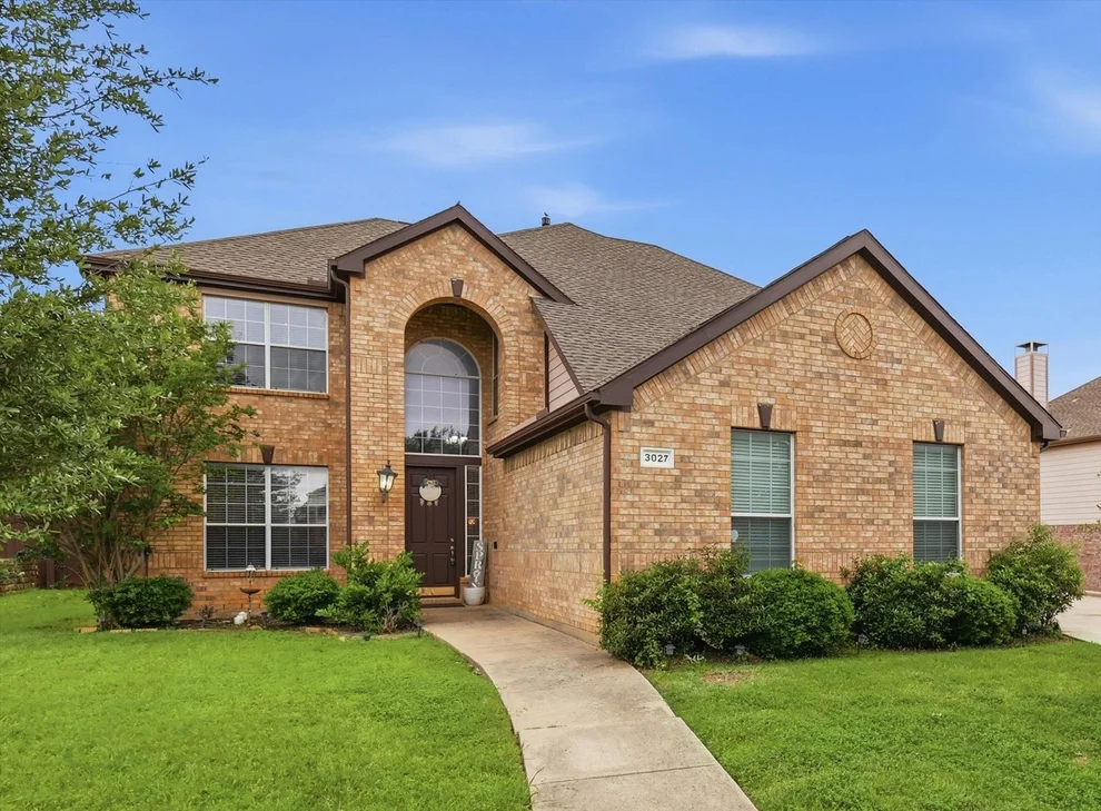 Unit for sale at 3027 Darlington Drive, Highland Village, TX 75077