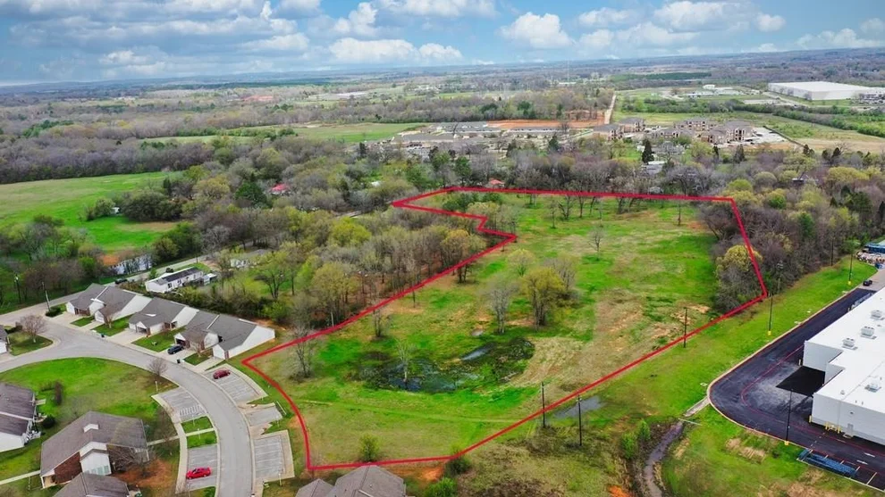 Unit for sale at 504 Wood Street, Athens, TX 75751