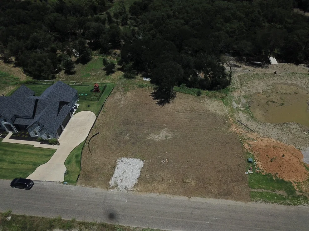 Unit for sale at 1925 Carter Lane, Gunter, TX 75058