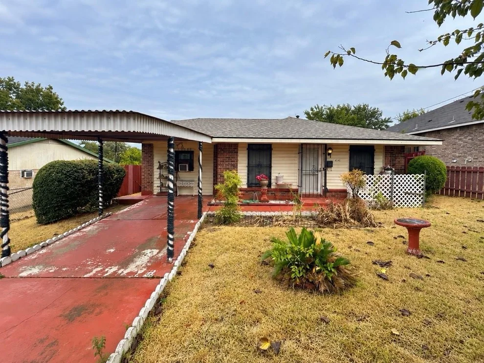 Unit for sale at 4141 Clark College Drive, Dallas, TX 75241