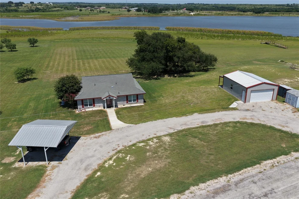 Unit for sale at 333 Lake Point Road, Comanche, TX 76442
