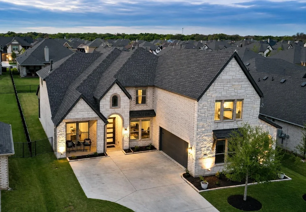 Unit for sale at 386 Paddle Boat Drive, Granbury, TX 76049
