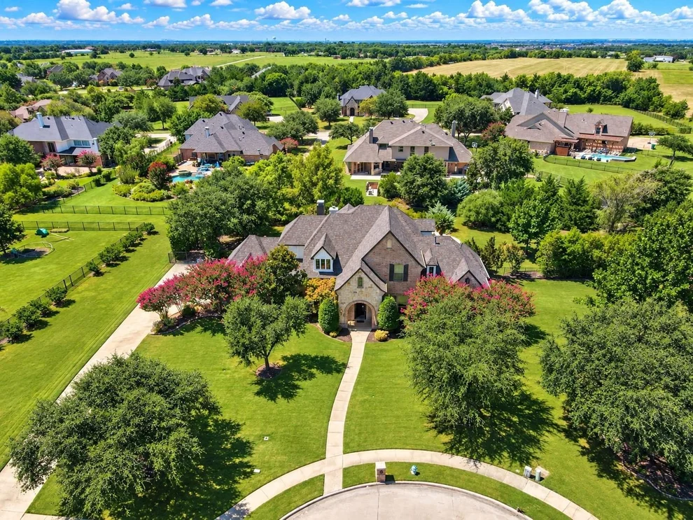 Unit for sale at 2 Westchester Court, Heath, TX 75032
