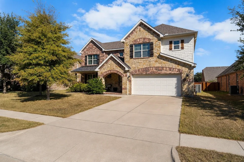 Unit for sale at 7280 Cana, Grand Prairie, TX 75054