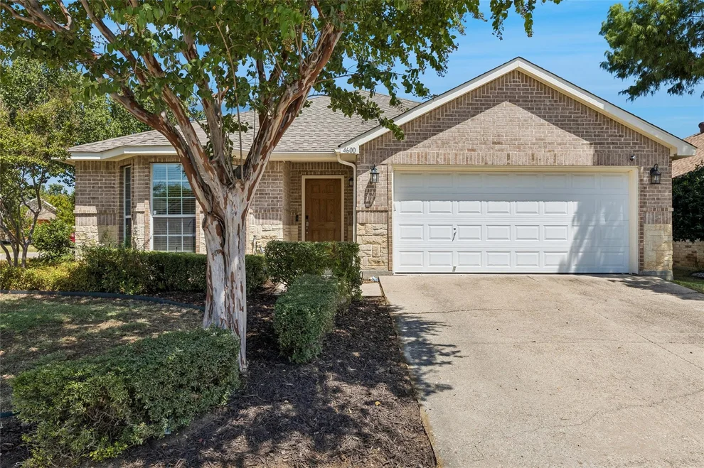 Unit for sale at 4600 Wheatland Drive, Fort Worth, TX 76179