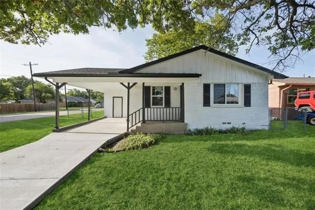Unit for sale at 300 E Hazelwood Street, Princeton, TX 75407