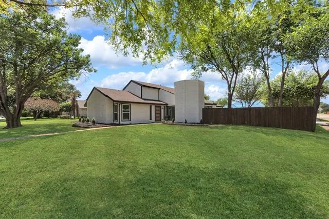 Unit for sale at 3357 Canyon Valley Trail, Plano, TX 75023