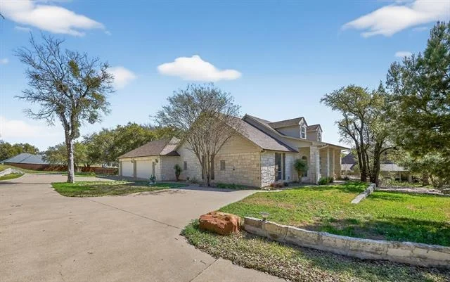 Unit for sale at 2104 Wills Way Drive, Granbury, TX 76049