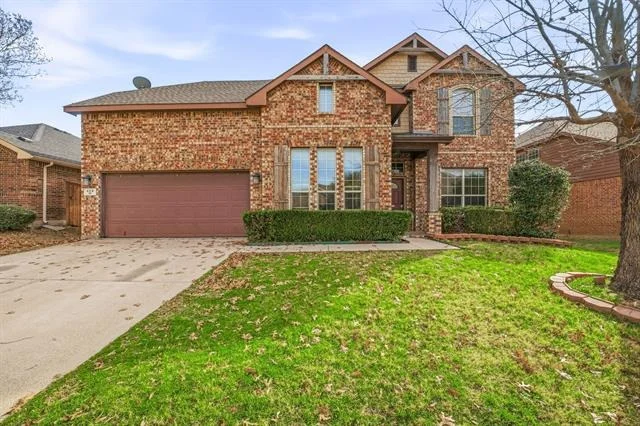 Unit for sale at 409 Crown Oaks Drive, Fort Worth, TX 76131