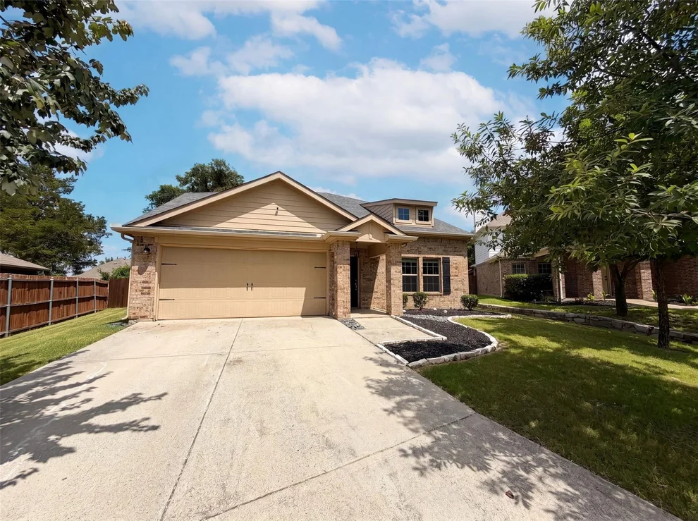 Unit for sale at 1404 Claire Lane, Royse City, TX 75189