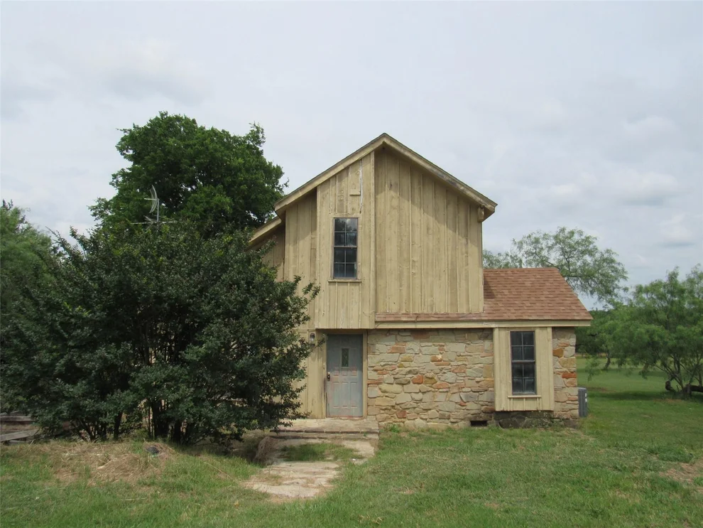 Unit for sale at 138 Private Road 227, Whitney, TX 76692