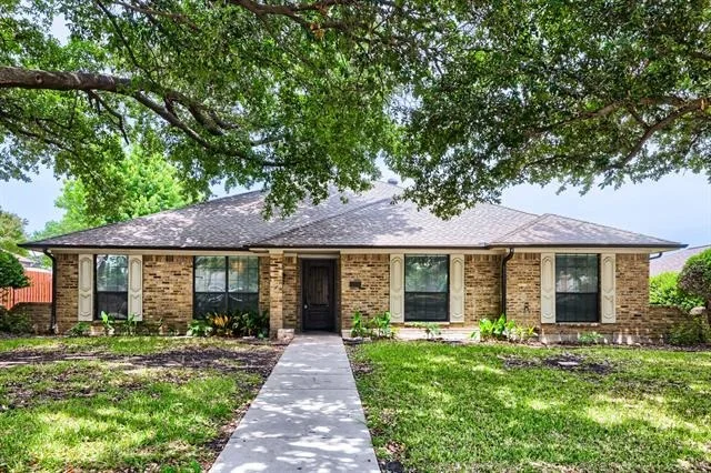 Unit for sale at 1701 Baffin Bay Drive, Plano, TX 75075