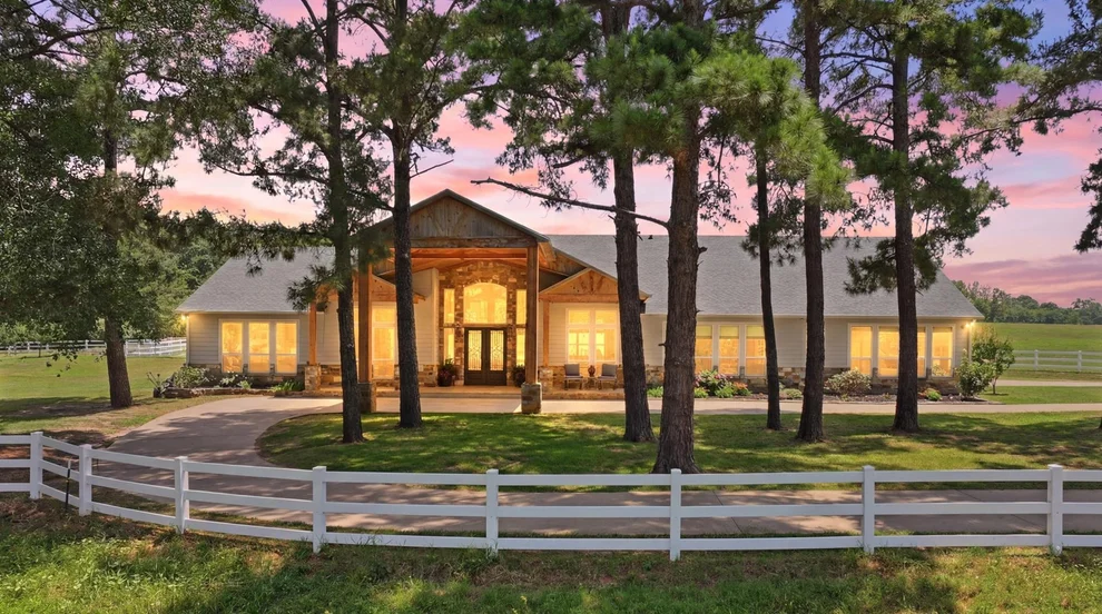 Unit for sale at 1357 County Road 3504, Bullard, TX 75757