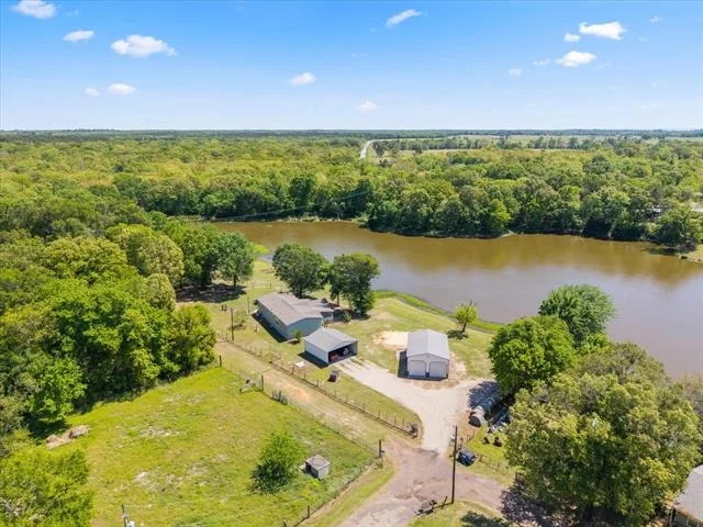 Unit for sale at 140 Private Road 5679, Alba, TX 75410