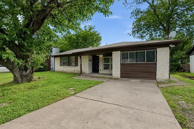 Unit for sale at 7917 Woodshire Drive, Dallas, TX 75232