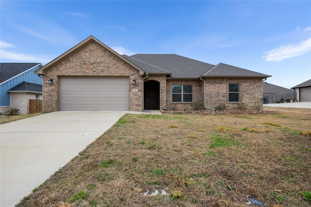 Unit for sale at 114 Rose Row, Winona, TX 75792