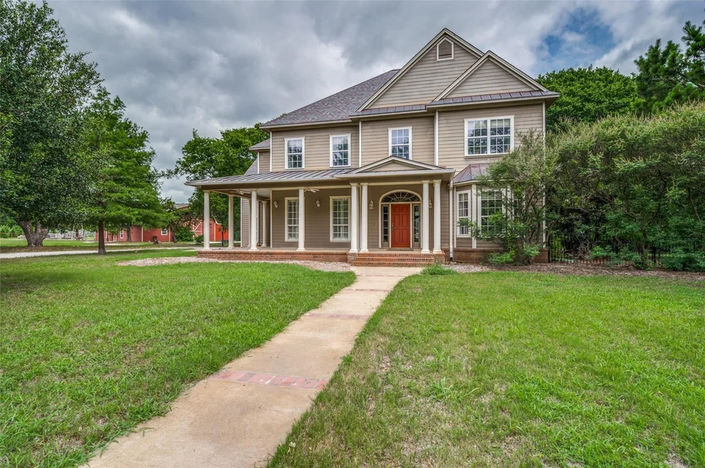 Unit for sale at 1833 Dr Sanders Road, Cross Roads, TX 76227