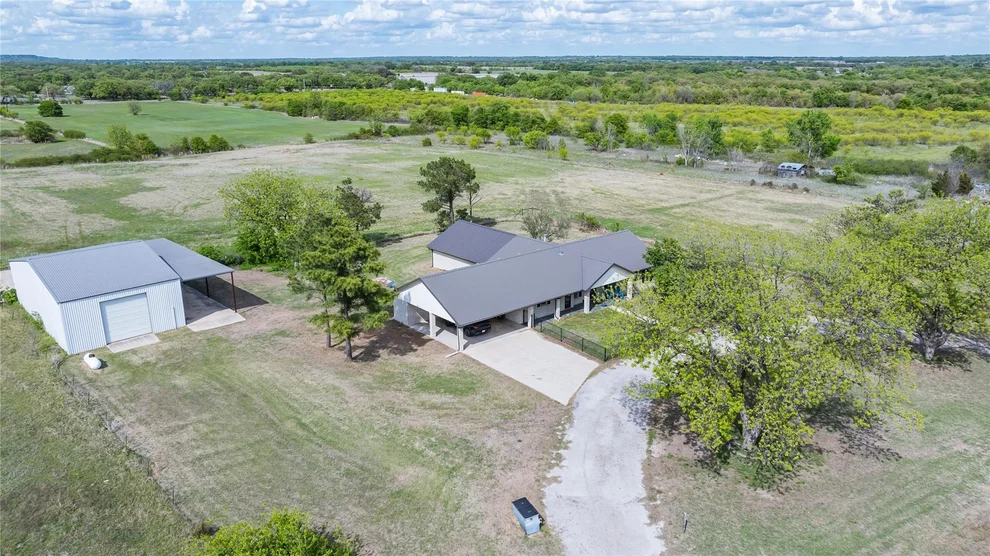 Unit for sale at 13158 HWY 36, Cross Plains, TX 76443