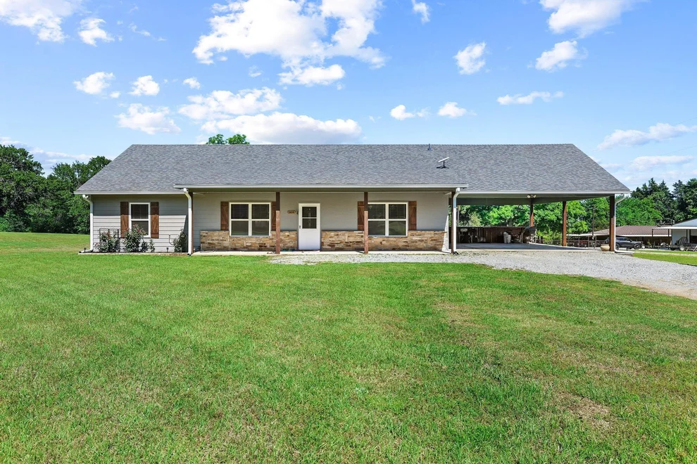 Unit for sale at 2658 Oak Ridge Road, Denison, TX 75021
