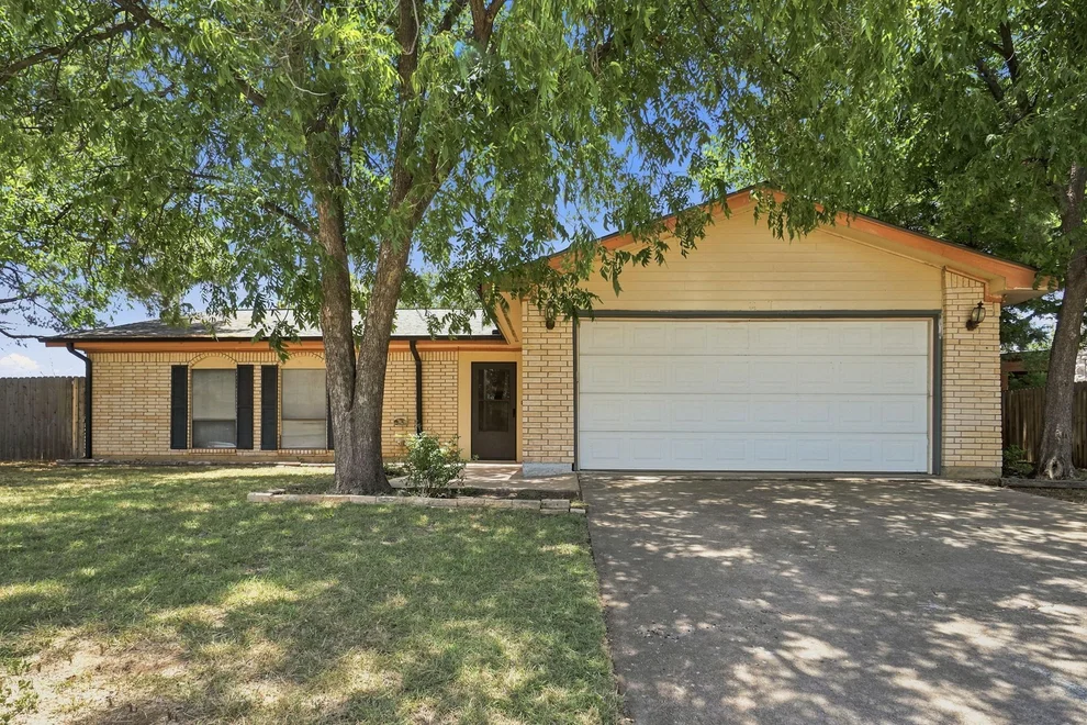 Unit for sale at 5050 Oaklawn Court, Abilene, TX 79606