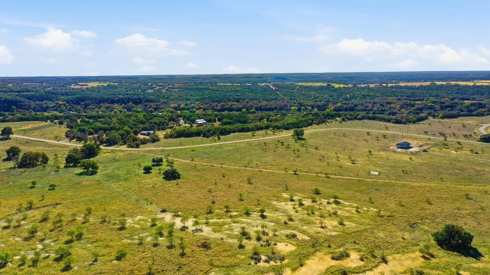 Unit for sale at 36 Big Bend Road, Mineral Wells, TX 76067