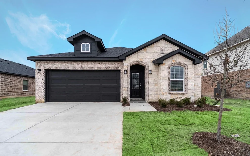 Unit for sale at 2213 Ridgecrest Lane, Sherman, TX 75092