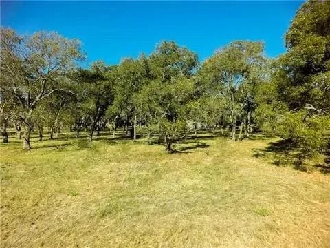 Unit for sale at 956 Fm-877, Waxahachie, TX 75165