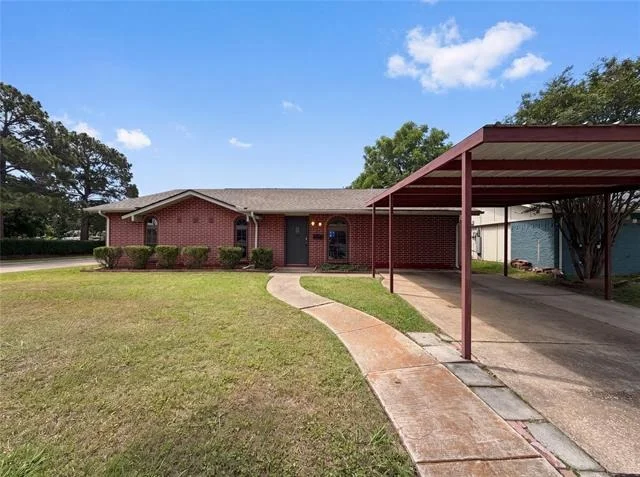 Unit for sale at 1102 Hillwood Drive, Lewisville, TX 75067