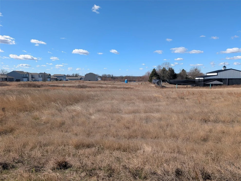 Unit for sale at 278 Victory Drive, Mabank, TX 75145