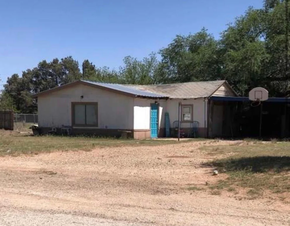 Unit for sale at 1213 S 2nd Street, Tahoka, TX 79373