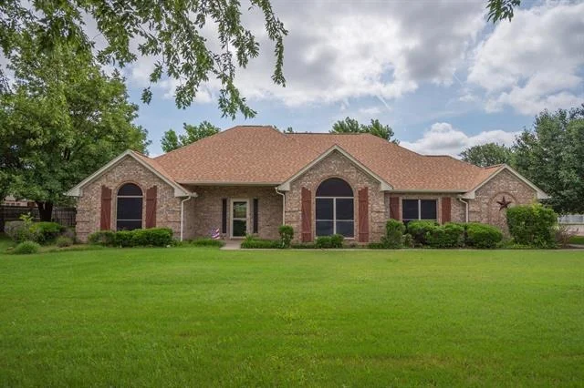 Unit for sale at 13650 Willow Springs Road, Haslet, TX 76052