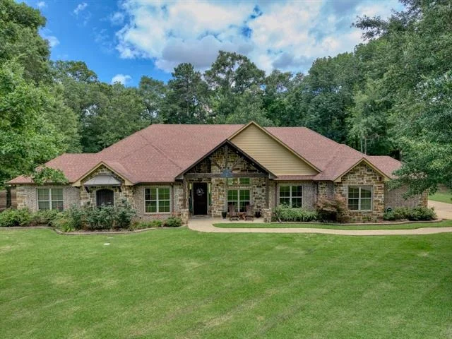 Unit for sale at 20990 Gatlinburg Road, Bullard, TX 75757