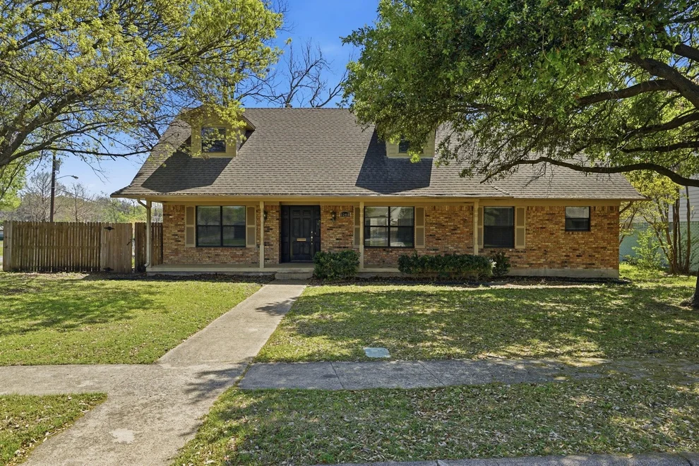 Unit for sale at 13460 Mill Grove Lane, Dallas, TX 75240