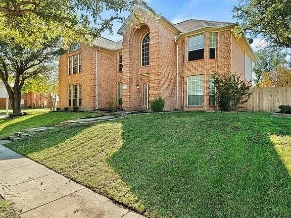 Unit for sale at 5204 Teton Trail, Fort Worth, TX 76137