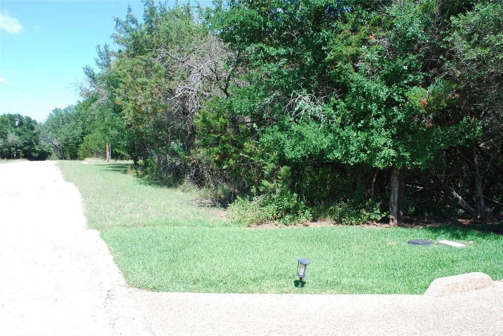 Unit for sale at 35033 Oak Wood Drive, Whitney, TX 76692